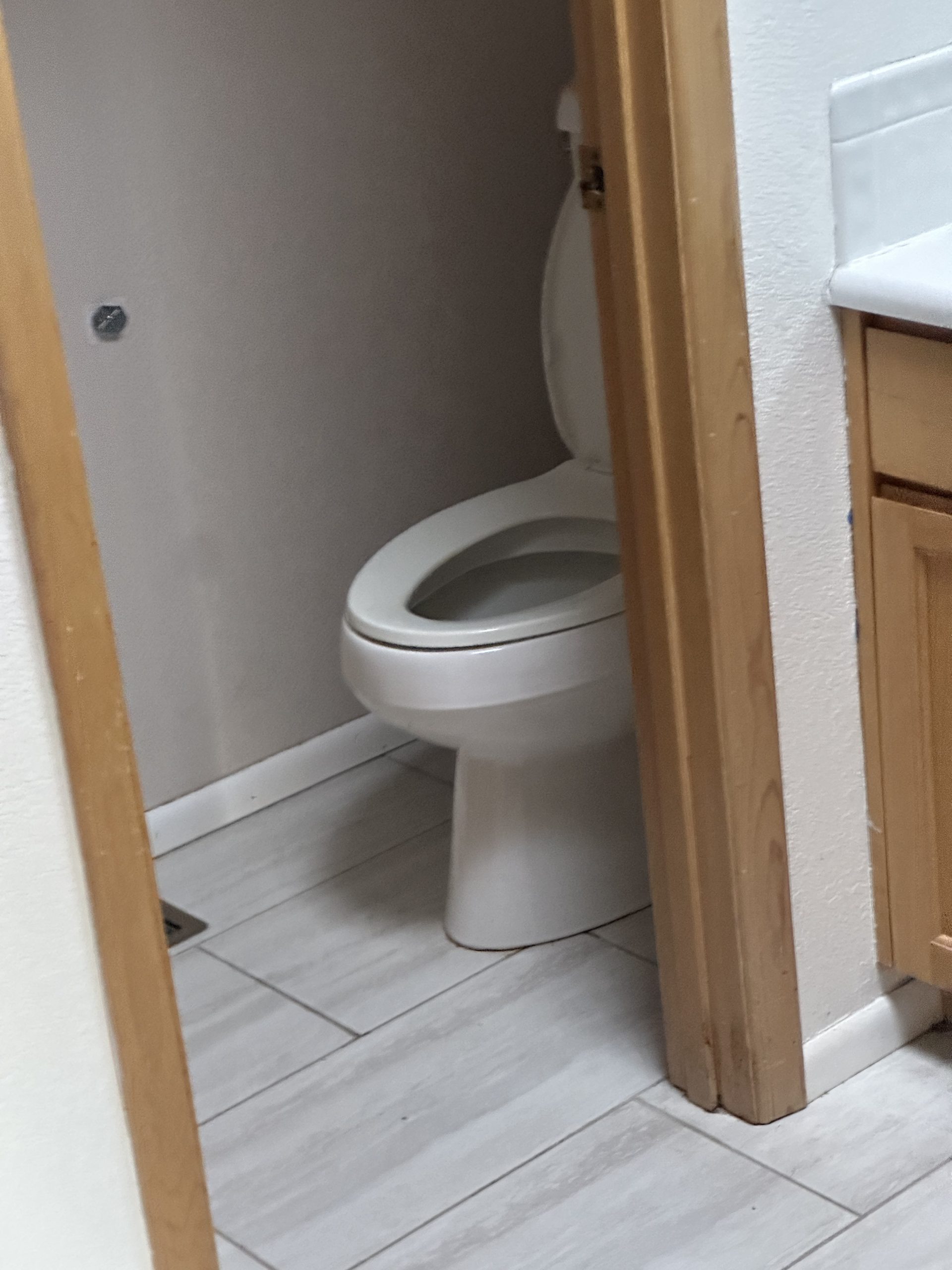 3B661FA4-C6F1-49F4-9D82-FE1F13A55AA3